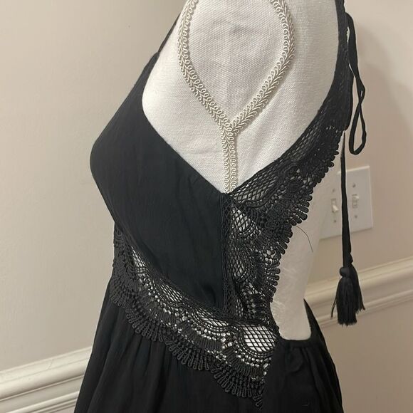 NWOT Lulu's Black Lined Halter Dress Lace Tie Size M Medium - Picture 8 of 10